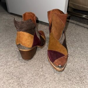 Catherine Malandrino boots size 7